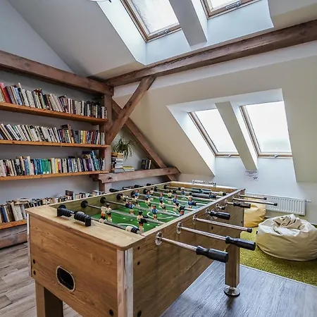 Hotel Kampus Palace 3*