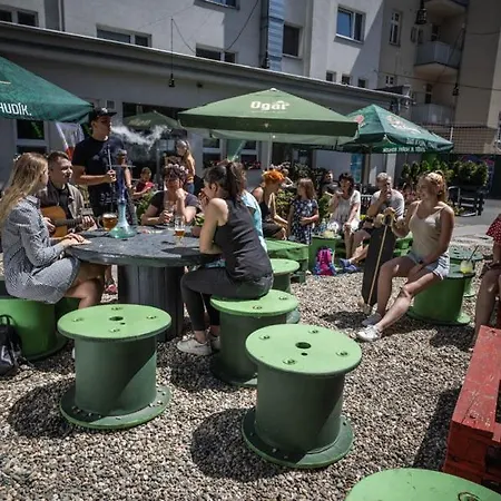 Kampus Palace Готель Острава