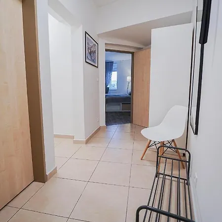 Kampus Palace Готель Острава