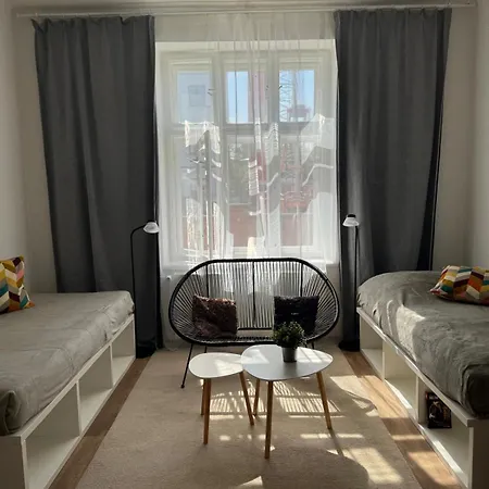 Готель Kampus Palace Острава