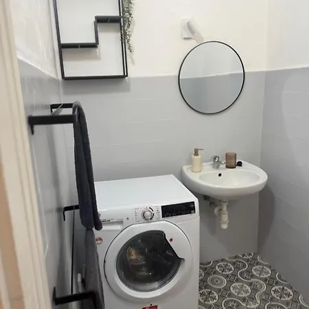 Готель Kampus Palace Острава