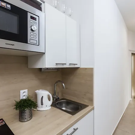 Kampus Palace Готель