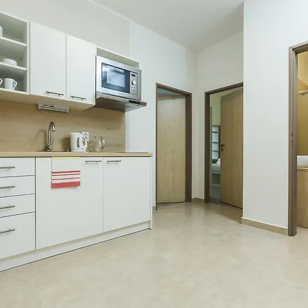 Hotel Kampus Palace 3*