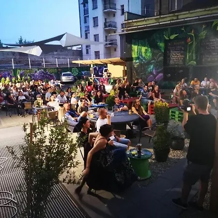 Готель Kampus Palace