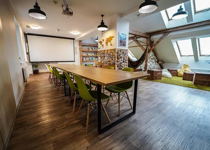 Hotel Kampus Palace 3*