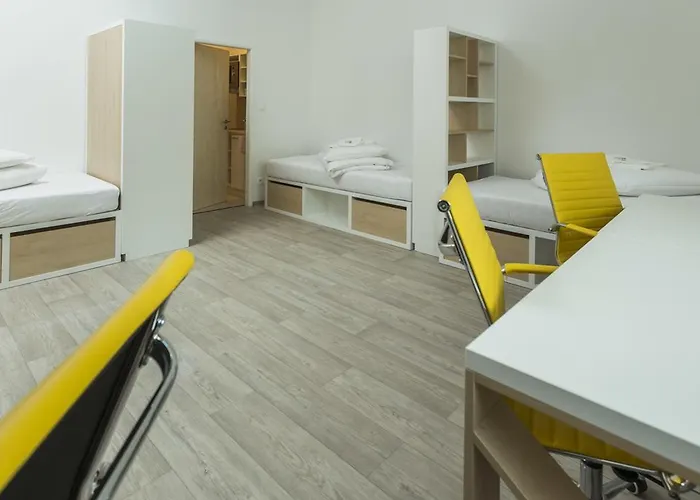 Kampus Palace Szálloda 3*